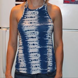 cute back detailed tank top
